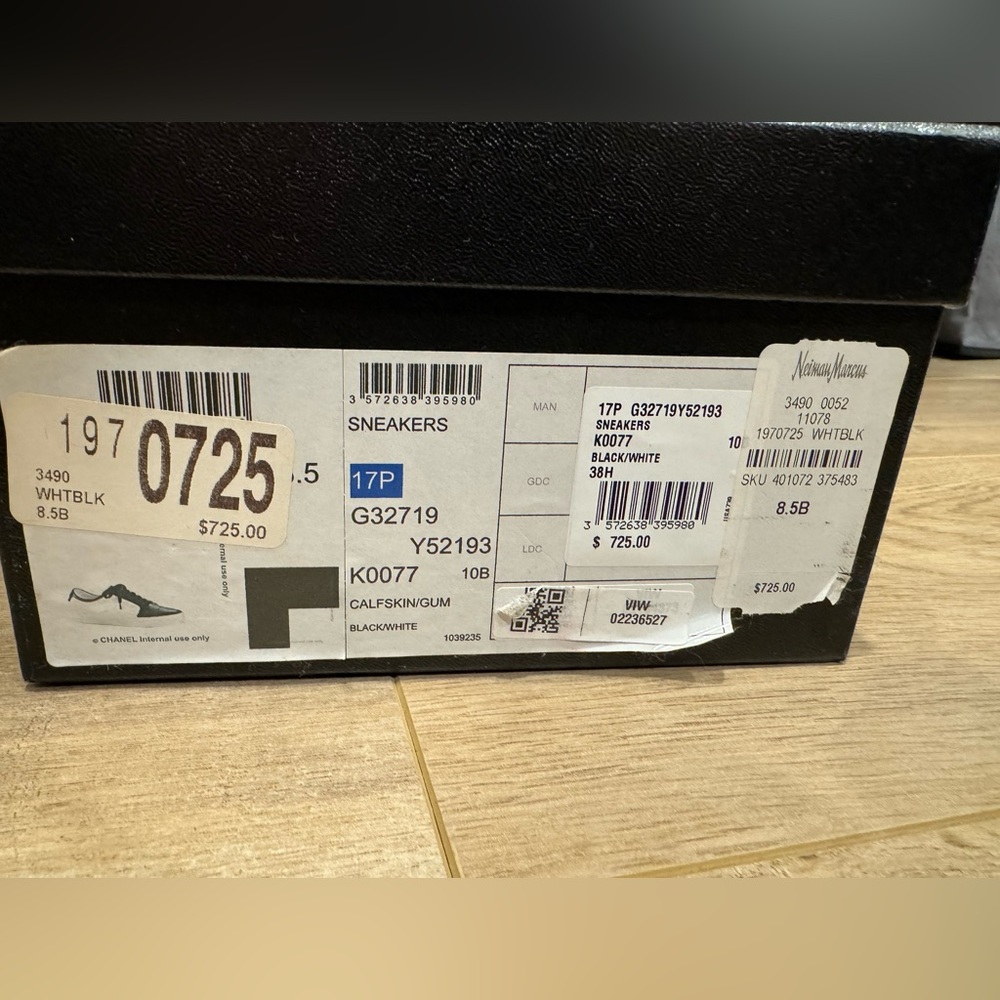 Chanel Sneakers - Picture 4 of 7